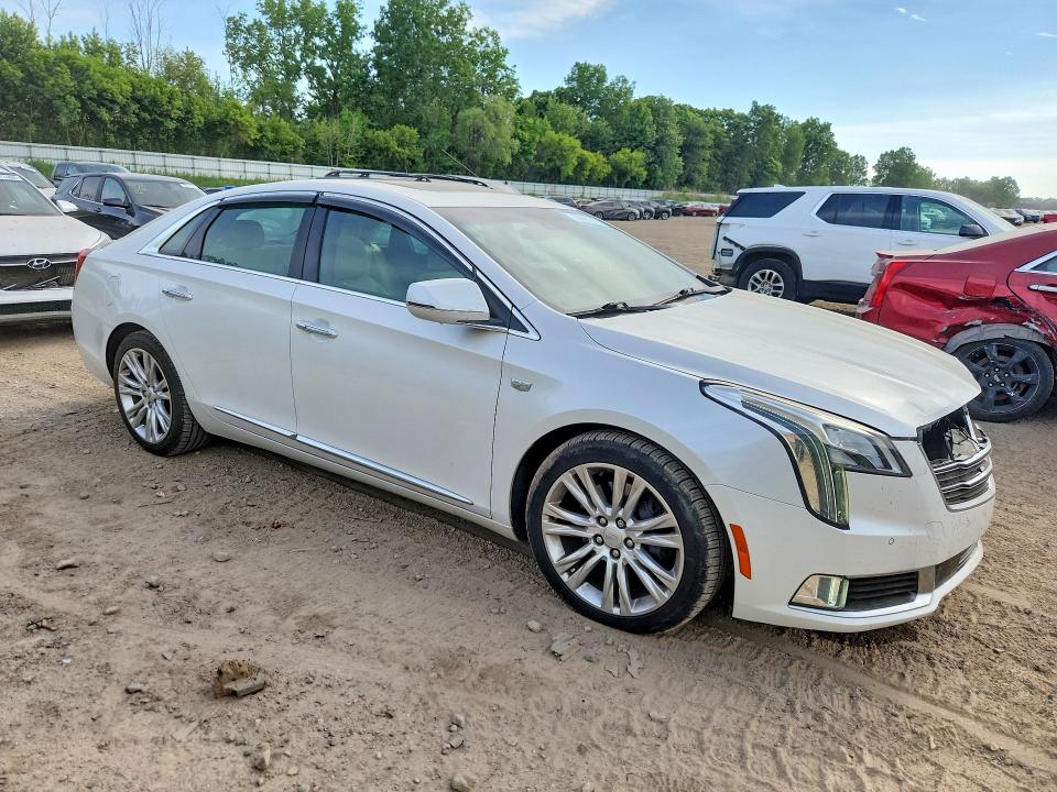 55963386 :رقم المزاد ، 2G61N5S30J9166975 vin ، 2018 Cadillac Xts مزاد بيع