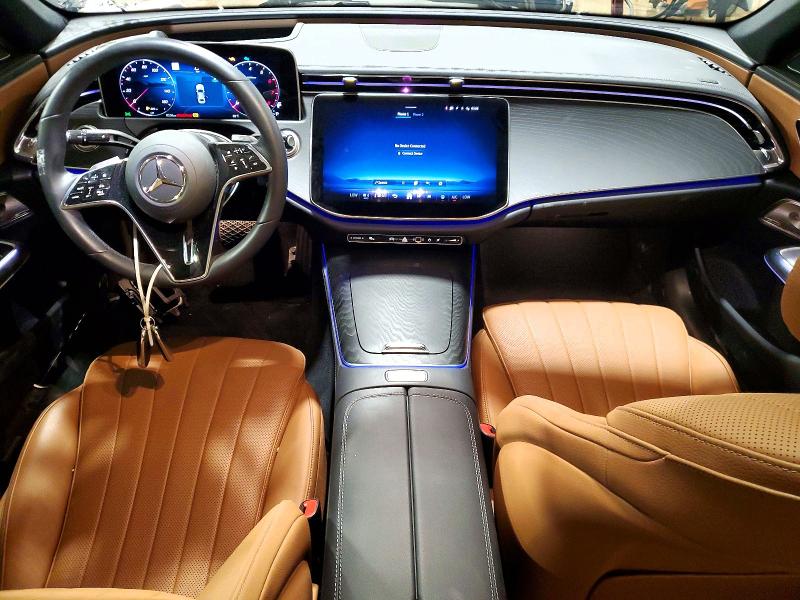 58827426 :رقم المزاد ، W1KLF6BB8SA156481 vin ، 2025 Mercedes-benz E مزاد بيع
