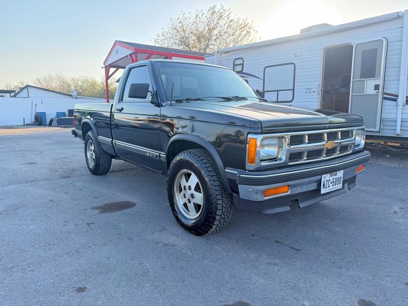 Auction sale of the 1993 Chevrolet S Truck, vin: 1GCCS14R5P8158593, lot number: 55655296