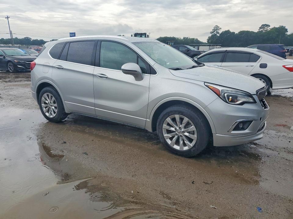 57669606 :رقم المزاد ، LRBFXBSA8HD005165 vin ، 2017 Buick Envision مزاد بيع