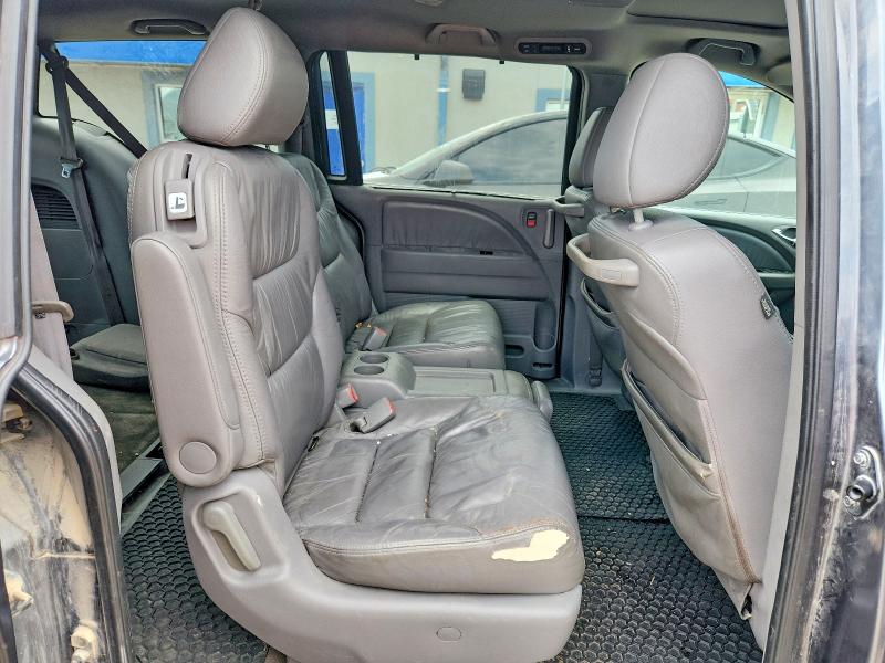 56060646 :رقم المزاد ، 5FNRL3H7XAB039795 vin ، 2010 Honda Odyssey مزاد بيع