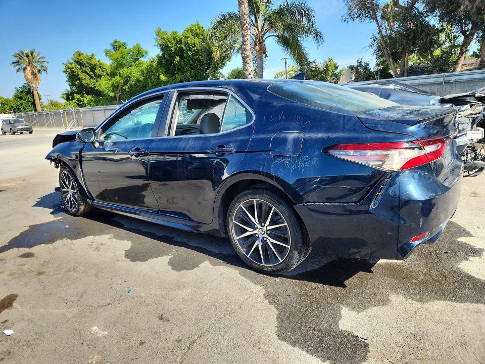 Aukcja sprzedaży 2021 Toyota Camry, vin: 4T1G11AK2MU610106, numer aukcji: 47479856