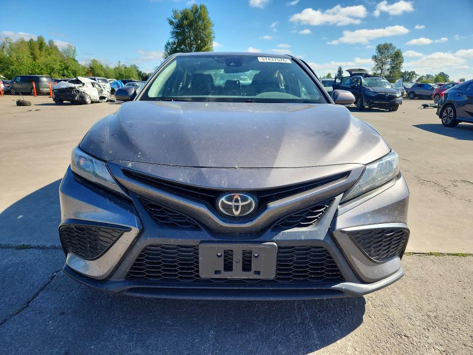 Продаж на аукціоні авто 2023 Toyota Camry, vin: 4T1G11AK7PU814114, номер лоту: 57437526