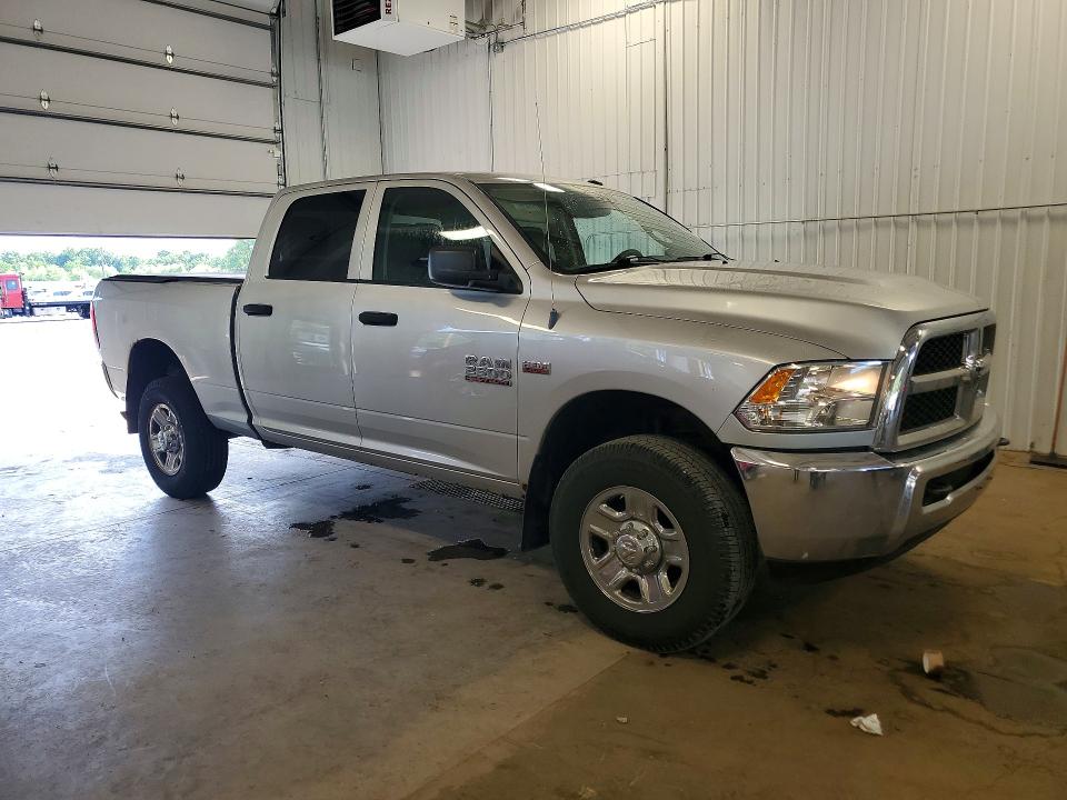 56487356 :رقم المزاد ، 3C6UR5CJ2EG139680 vin ، 2014 Ram 2500 مزاد بيع