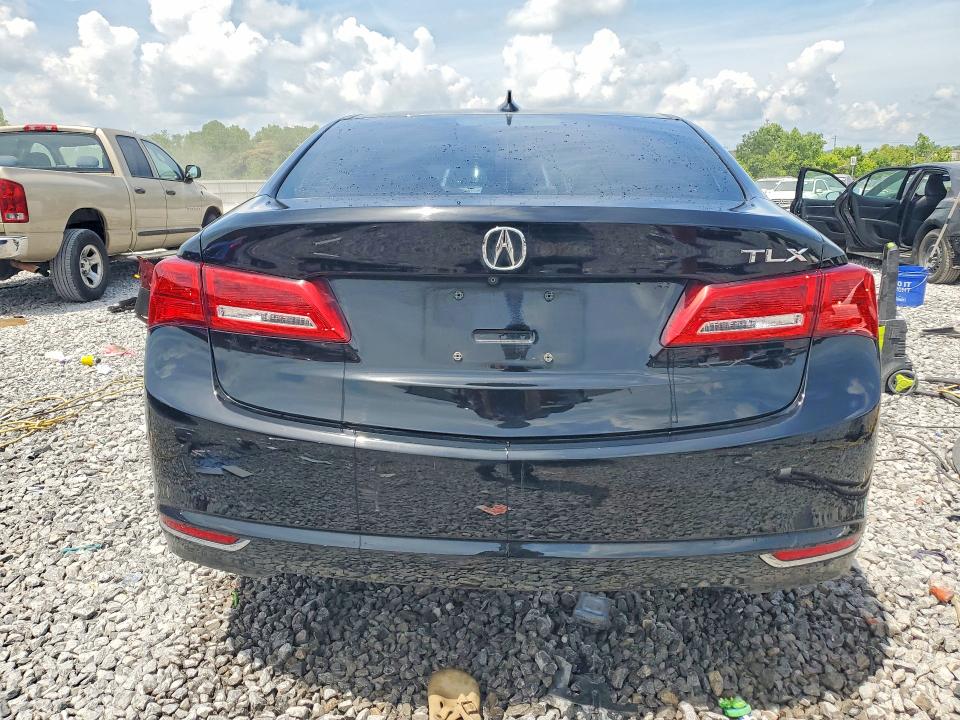 56613356 :رقم المزاد ، 19UUB1F33JA001594 vin ، 2018 Acura Tlx مزاد بيع