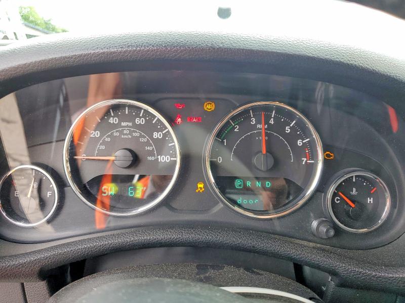 2015 Jeep Wrangler Unlimited მანქანა იყიდება აუქციონზე, vin: 1C4BJWDG6FL751028, აუქციონის ნომერი: 58431546