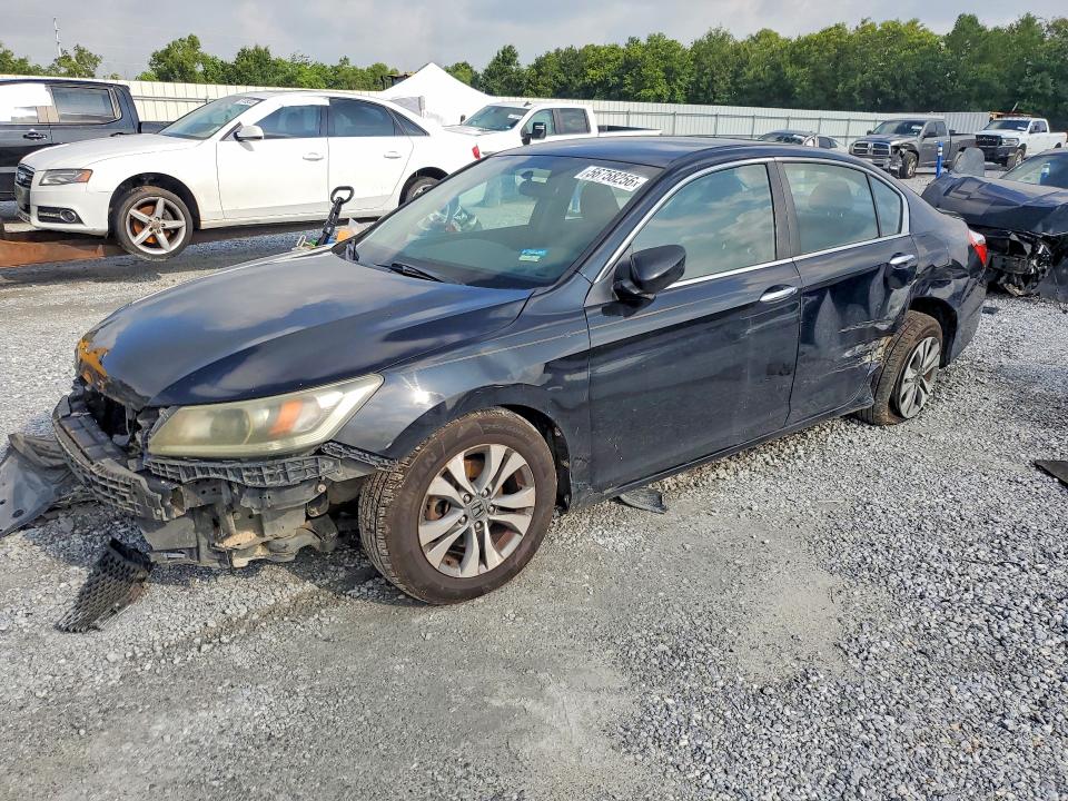Auction sale of the 2015 Honda Accord, vin: 1HGCR2F32FA228098, lot number: 56758256