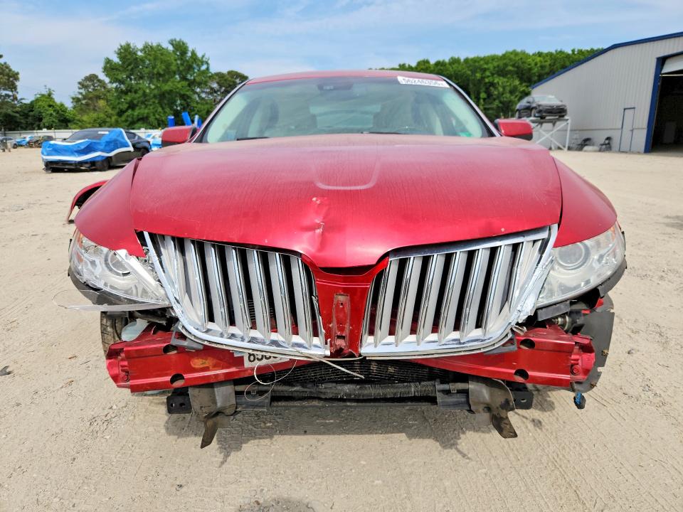 56246356 :رقم المزاد ، 1LNHL9DR6AG610576 vin ، 2010 Lincoln Mks مزاد بيع