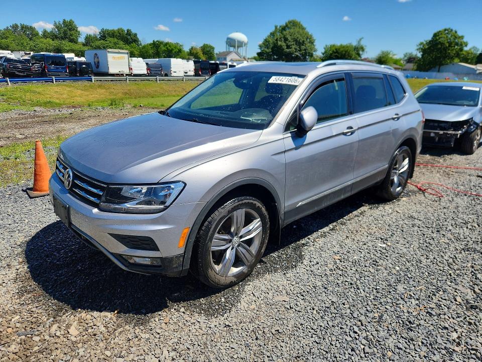 Продажа на аукционе авто 2020 Volkswagen Tiguan, vin: 3VV2B7AXXLM102593, номер лота: 58421606
