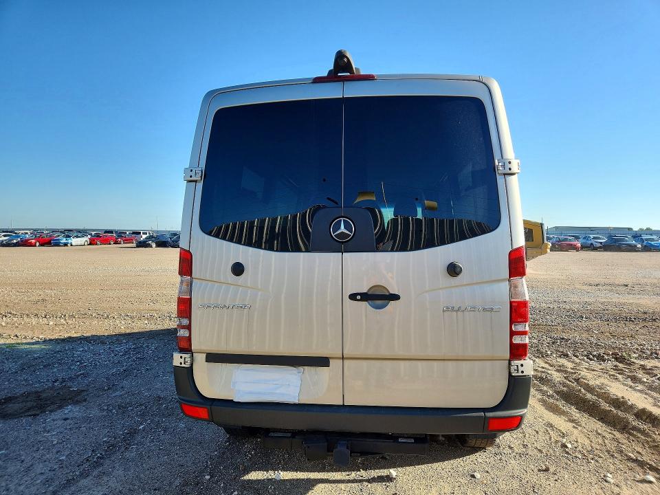 54281186 :رقم المزاد ، WD4PE7DC2FP172288 vin ، 2015 Mercedes-benz Sprinter مزاد بيع