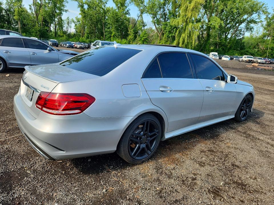 57202986 :رقم المزاد ، WDDHF8JB4EA923752 vin ، 2014 Mercedes-benz E مزاد بيع