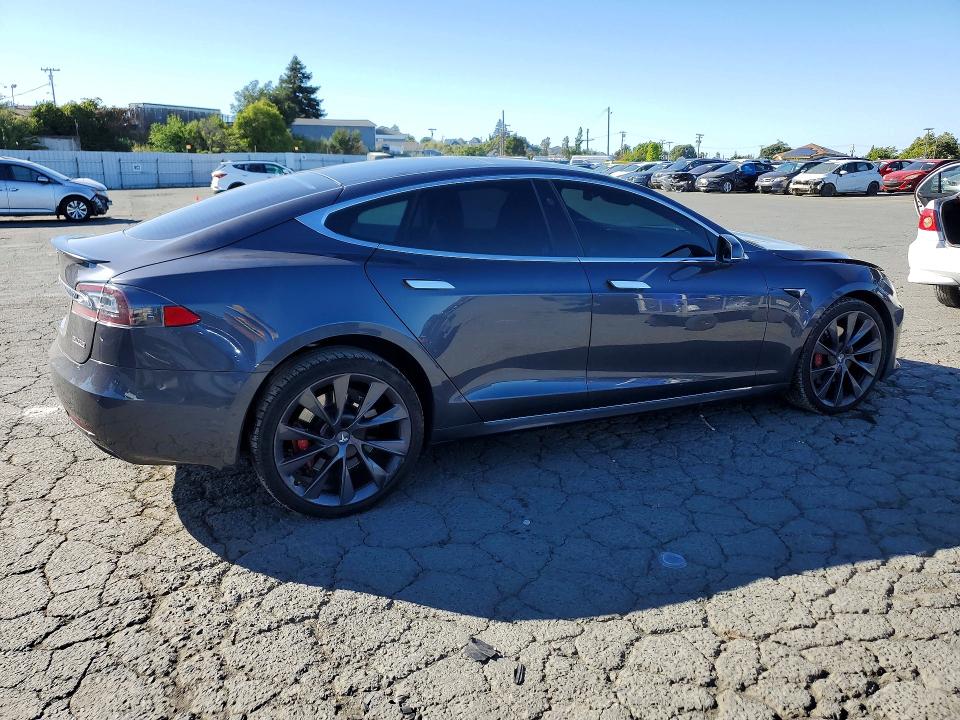 Продаж на аукціоні авто 2018 Tesla Model S, vin: 5YJSA1E45JF276880, номер лоту: 57379206