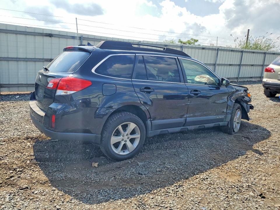 Aukcja sprzedaży 2014 Subaru Outback, vin: 4S4BRBCC4E3324490, numer aukcji: 57257646