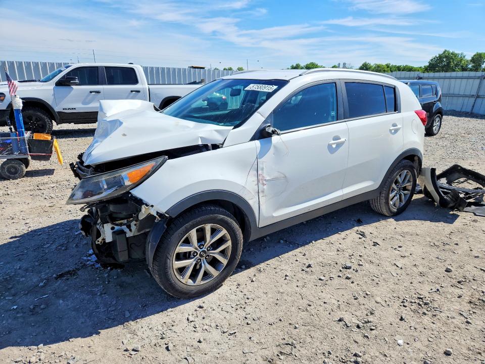57580916 :رقم المزاد ، KNDPB3AC4F7712997 vin ، 2015 Kia Sportage مزاد بيع