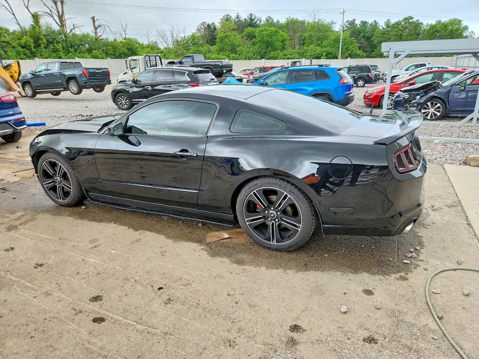 56679926 :رقم المزاد ، 1ZVBP8CF0E5209345 vin ، 2014 Ford Mustang مزاد بيع