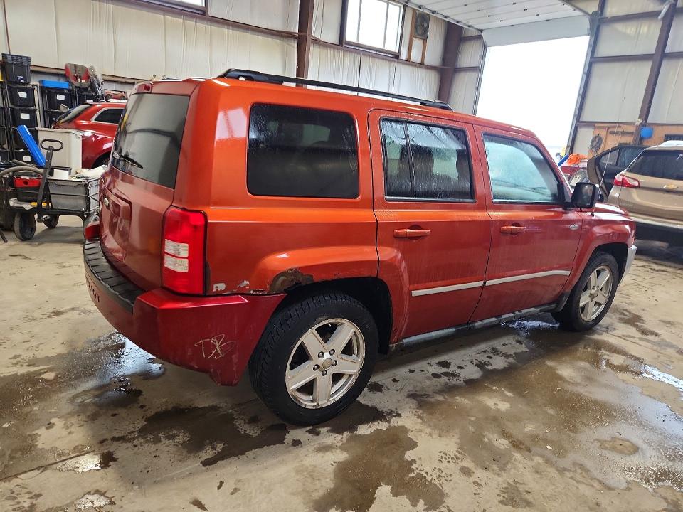 2010 Jeep Patriot მანქანა იყიდება აუქციონზე, vin: 1J4NF2GB1AD633358, აუქციონის ნომერი: 55162776