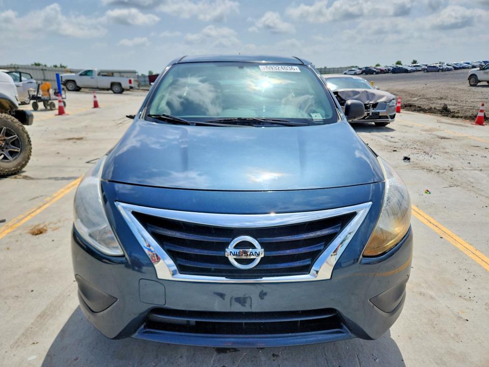 59324036 :رقم المزاد ، 3N1CN7AP7FL842366 vin ، 2015 Nissan Versa مزاد بيع