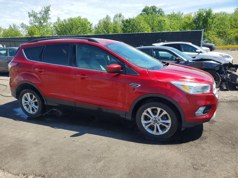 Продаж на аукціоні авто 2018 Ford Escape, vin: 1FMCU0GD1JUA82532, номер лоту: 58620856
