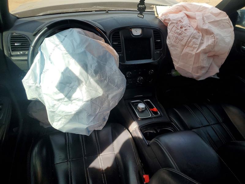55788976 :رقم المزاد ، 2C3CCAGG1GH321259 vin ، 2016 Chrysler 300 مزاد بيع