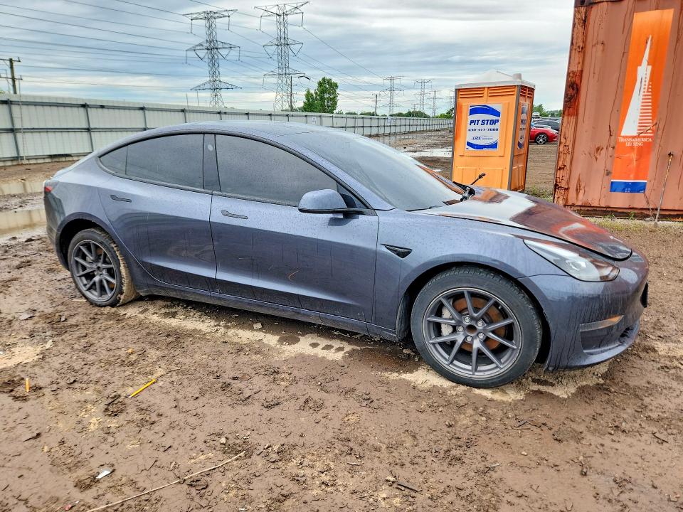 57051306 :رقم المزاد ، 5YJ3E1EA1PF667581 vin ، 2023 Tesla Model 3 مزاد بيع