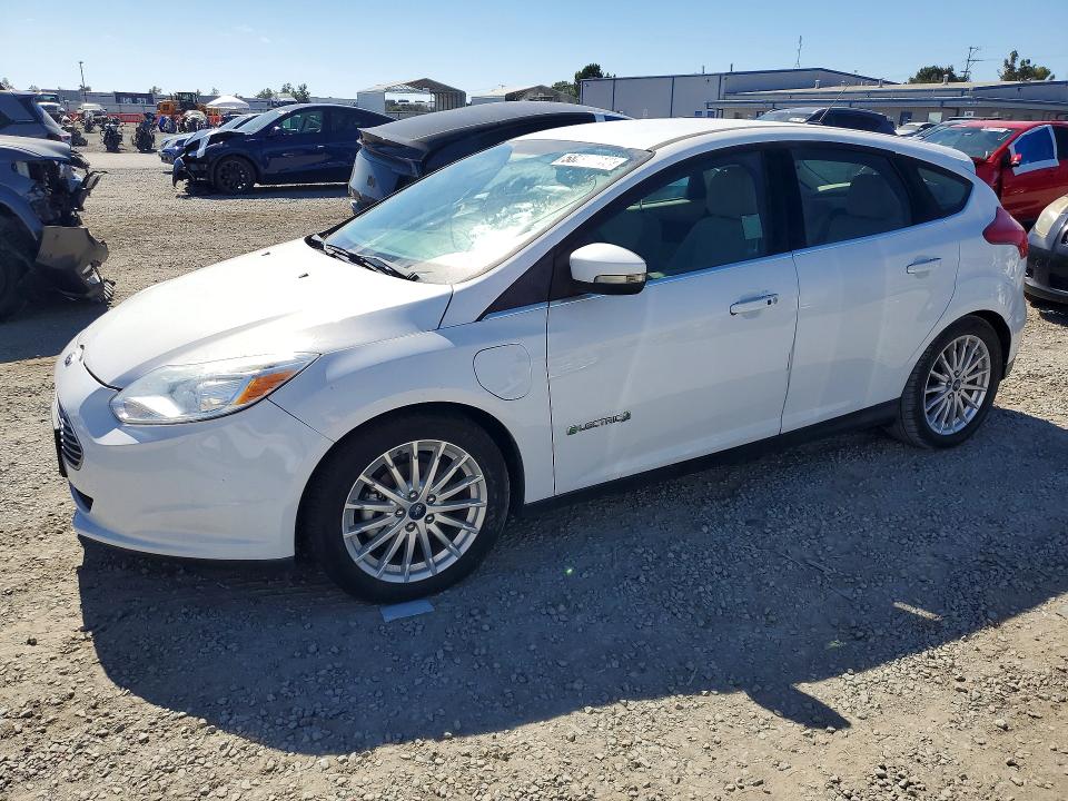 2017 Ford Focus მანქანა იყიდება აუქციონზე, vin: 1FADP3R49HL224520, აუქციონის ნომერი: 58296816