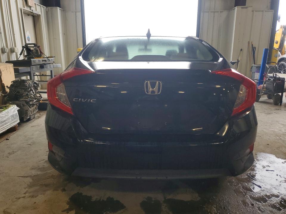 58831786 :رقم المزاد ، 19XFC1F76HE026519 vin ، 2017 Honda Civic مزاد بيع