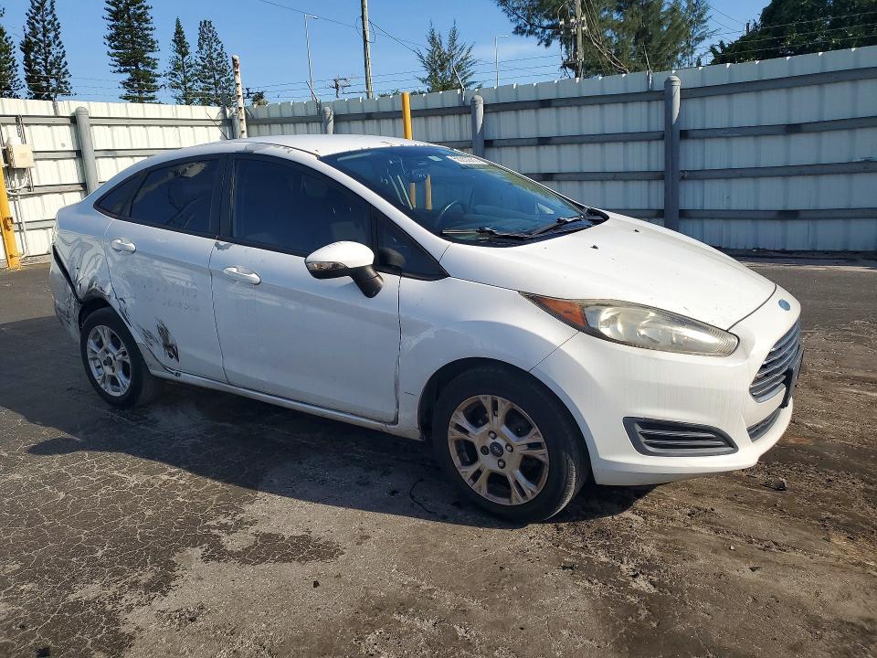 2015 Ford Fiesta მანქანა იყიდება აუქციონზე, vin: 3FADP4BJ7FM204378, აუქციონის ნომერი: 50253566