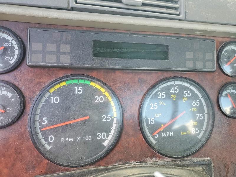 2002 Freightliner Cst112 მანქანა იყიდება აუქციონზე, vin: 1FUJA9A852LJ08537, აუქციონის ნომერი: 55169836