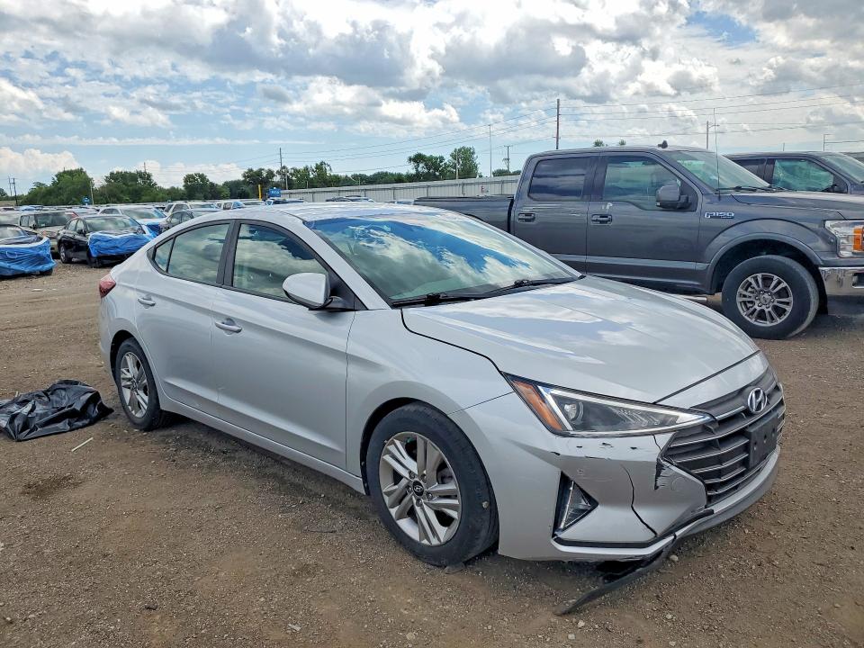 2019 Hyundai Elantra მანქანა იყიდება აუქციონზე, vin: KMHD84LFXKU874901, აუქციონის ნომერი: 56545826