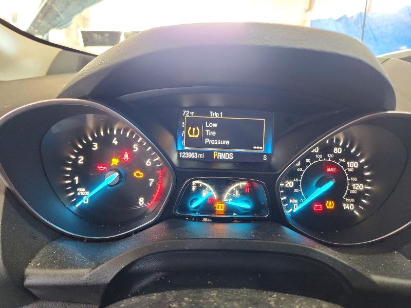 2017 Ford Escape მანქანა იყიდება აუქციონზე, vin: 1FMCU0G9XHUE89786, აუქციონის ნომერი: 58388686