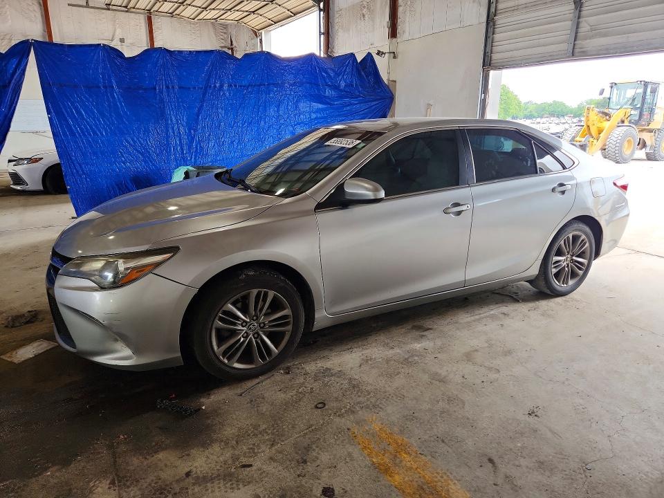 2015 Toyota Camry მანქანა იყიდება აუქციონზე, vin: 4T1BF1FK1FU960141, აუქციონის ნომერი: 55892536