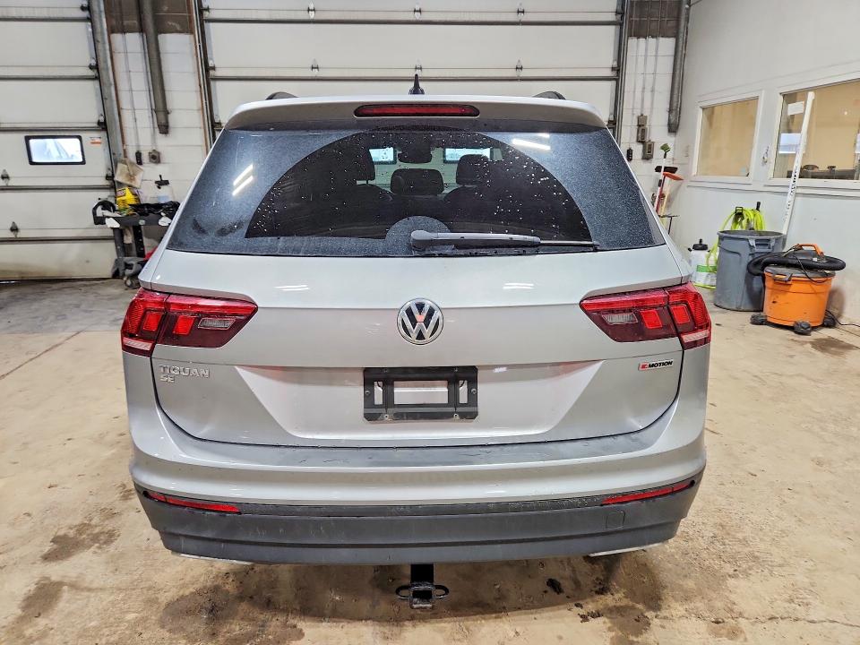 56397986 :رقم المزاد ، 3VV2B7AX8KM081838 vin ، 2019 Volkswagen Tiguan مزاد بيع