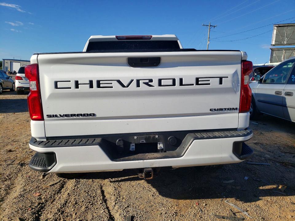 Продажа на аукционе авто 2021 Chevrolet Silverado, vin: 3GCPYBEK9MG232515, номер лота: 57256336