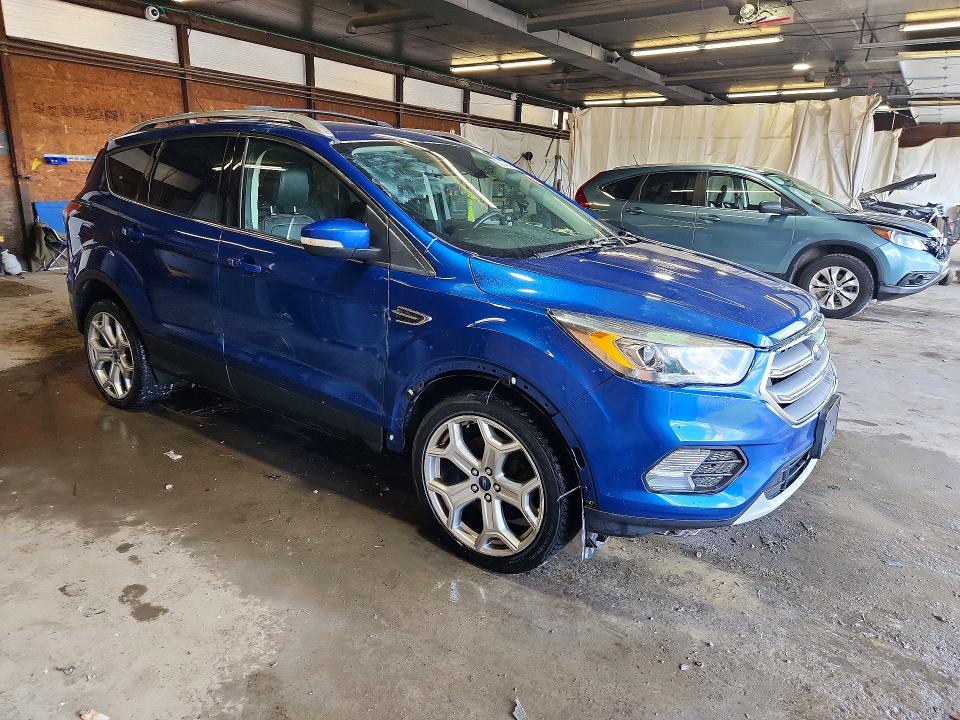 Продажа на аукционе авто 2017 Ford Escape, vin: 1FMCU9JD1HUA97961, номер лота: 58240356