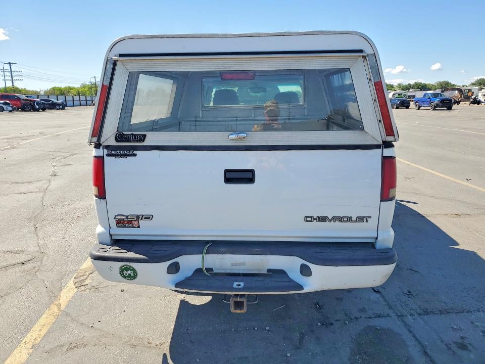 56799736 :رقم المزاد ، 1GCCS1958Y8307926 vin ، 2000 Chevrolet S Truck مزاد بيع