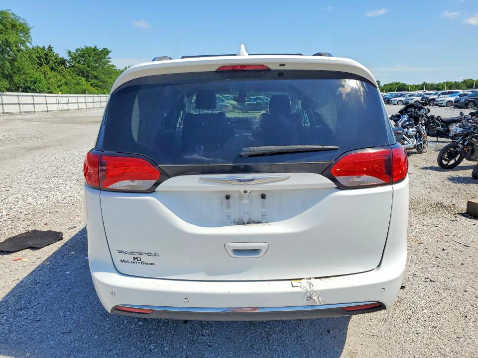 2020 Chrysler Pacifica მანქანა იყიდება აუქციონზე, vin: 2C4RC1EG4LR172858, აუქციონის ნომერი: 57028906