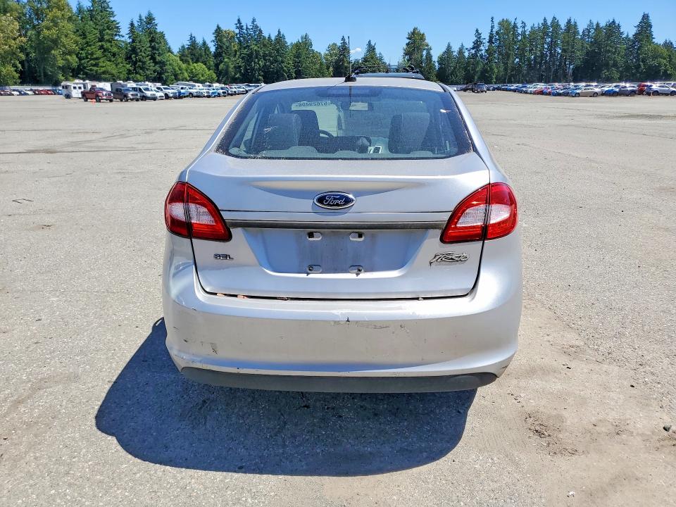 57629406 :رقم المزاد ، 3FADP4CJ5BM210270 vin ، 2011 Ford Fiesta مزاد بيع
