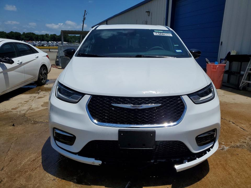 Продажа на аукционе авто 2026 Chrysler Pacifica, vin: 2C4RC1BG9TR230886, номер лота: 58117366