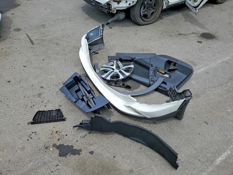 Продажа на аукционе авто 2016 Toyota Rav4, vin: JTMBFREVXGD196886, номер лота: 58250576