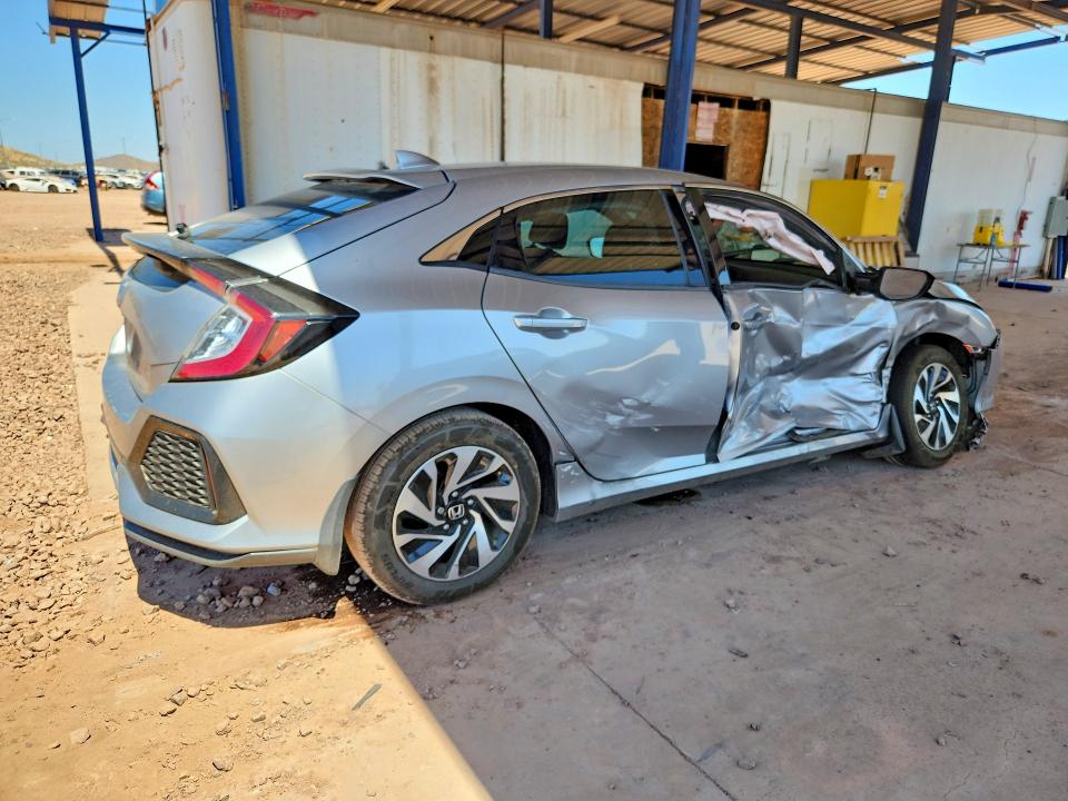 58496266 :رقم المزاد ، SHHFK7H30JU233938 vin ، 2018 Honda Civic مزاد بيع