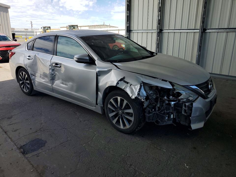 Продаж на аукціоні авто 2017 Nissan Altima, vin: 1N4AL3AP5HC127464, номер лоту: 57207586