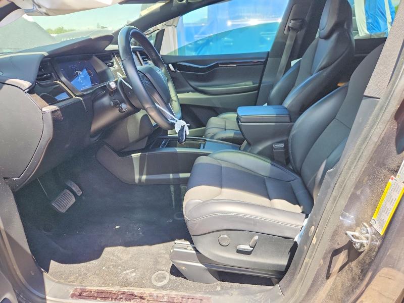 56655406 :رقم المزاد ، 5YJXCDE26JF100050 vin ، 2018 Tesla Model X مزاد بيع
