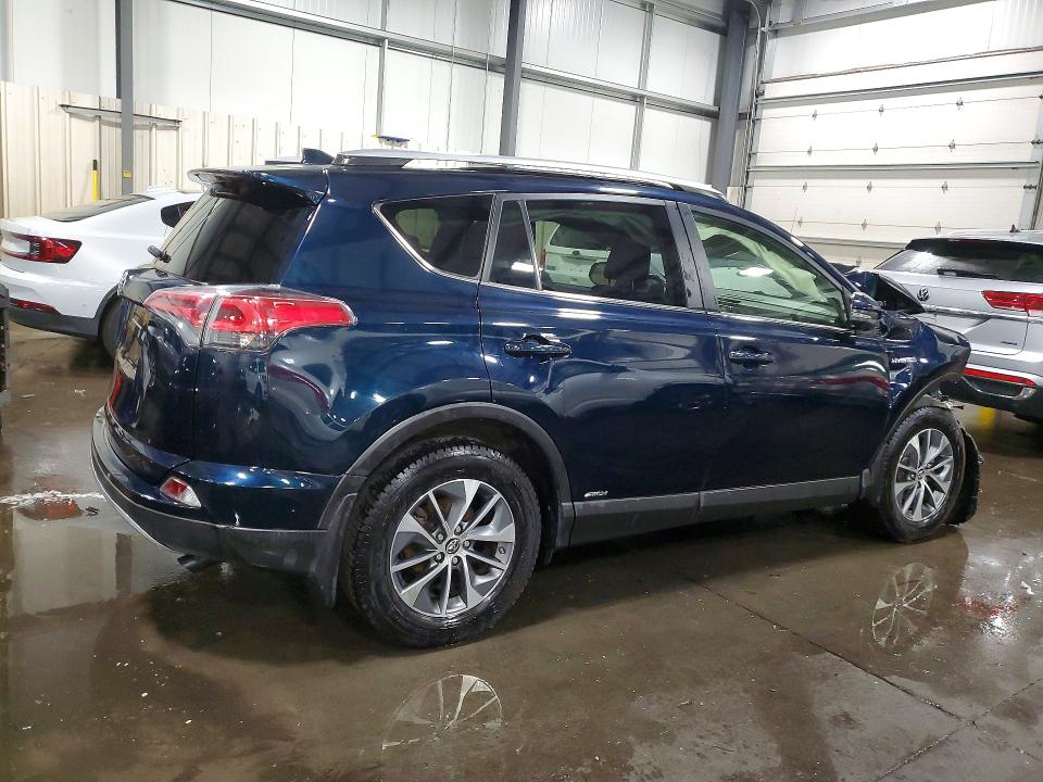 2017 Toyota Rav4 Hybrid მანქანა იყიდება აუქციონზე, vin: JTMRJREV6HD065615, აუქციონის ნომერი: 55419386
