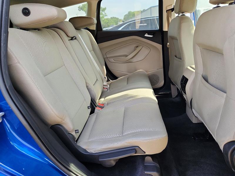 55992836 :رقم المزاد ، 1FMCU0GDXHUB96894 vin ، 2017 Ford Escape مزاد بيع