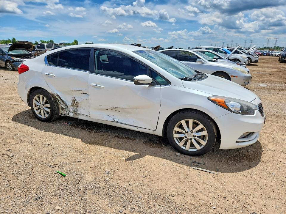 2015 Kia Forte მანქანა იყიდება აუქციონზე, vin: KNAFX4A89F5318189, აუქციონის ნომერი: 58229316