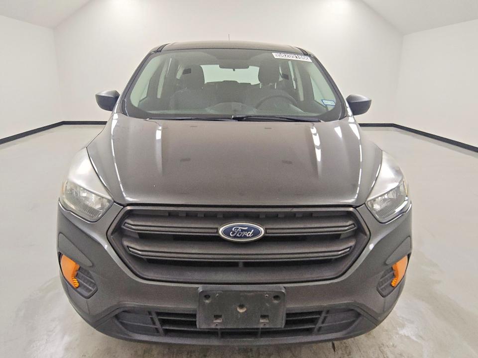 2018 Ford Escape მანქანა იყიდება აუქციონზე, vin: 1FMCU0F79JUB54363, აუქციონის ნომერი: 58209186