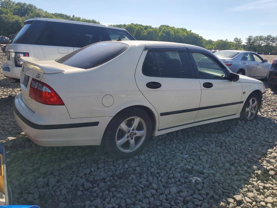 2004 Saab 9-5 მანქანა იყიდება აუქციონზე, vin: YS3ED49A143013141, აუქციონის ნომერი: 56579566