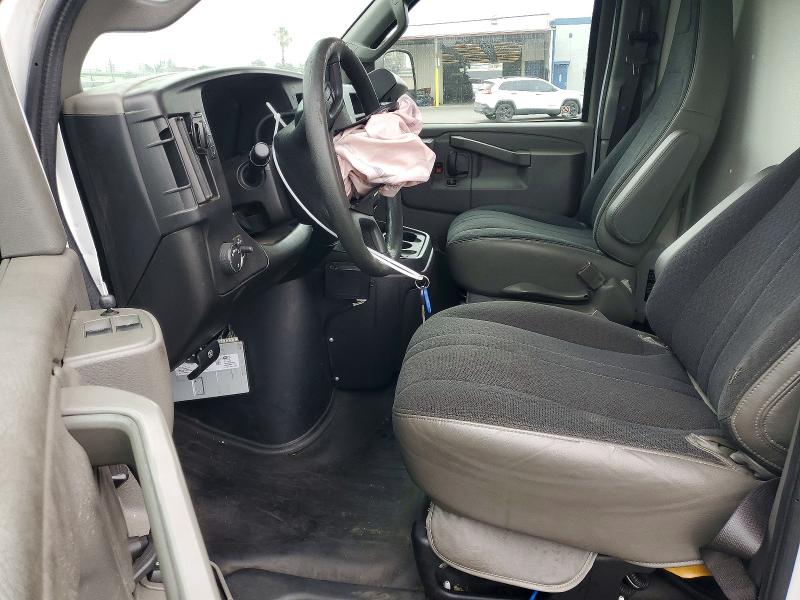 2021 Chevrolet Express G2500 მანქანა იყიდება აუქციონზე, vin: 1GCWGAFP1M1218108, აუქციონის ნომერი: 57265006