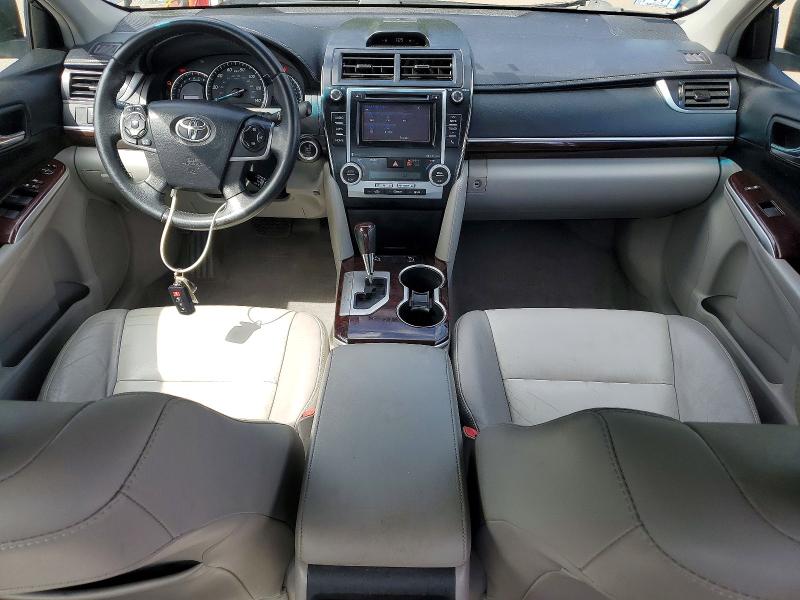 57212406 :رقم المزاد ، 4T4BF1FK4ER420626 vin ، 2014 Toyota Camry مزاد بيع