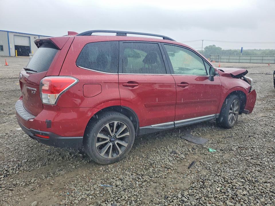 56158446 :رقم المزاد ، JF2SJGWC1HH540049 vin ، 2017 Subaru Forester مزاد بيع